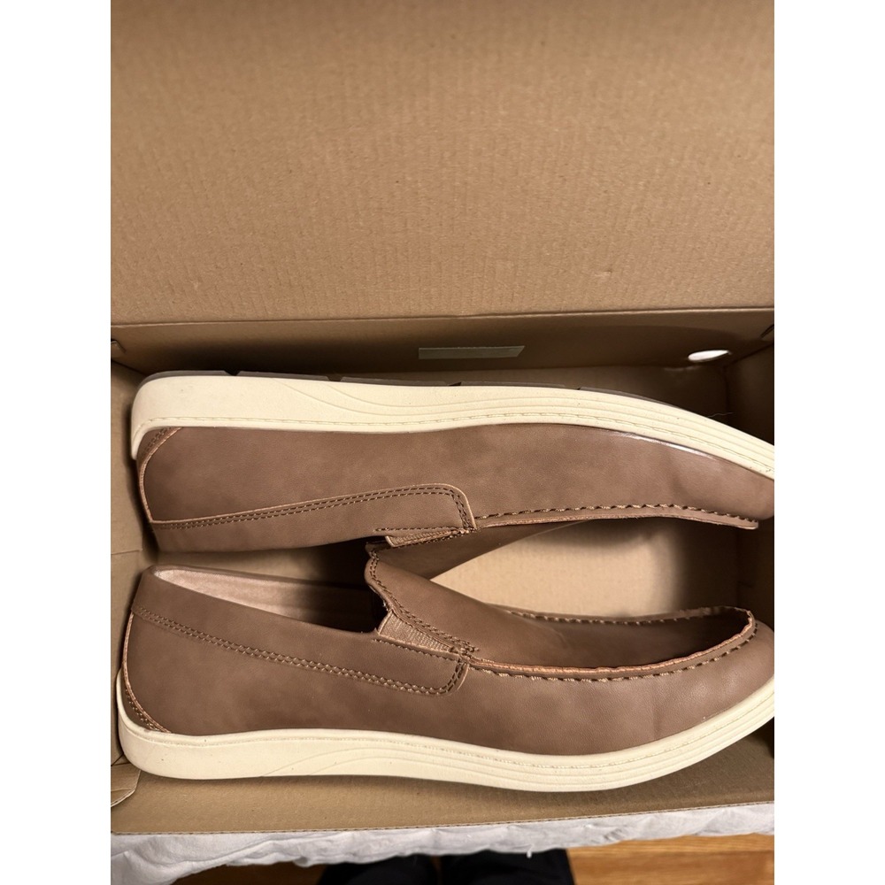 Men's Tan IZOD Seapoint Slip On Shoe Size 12‎